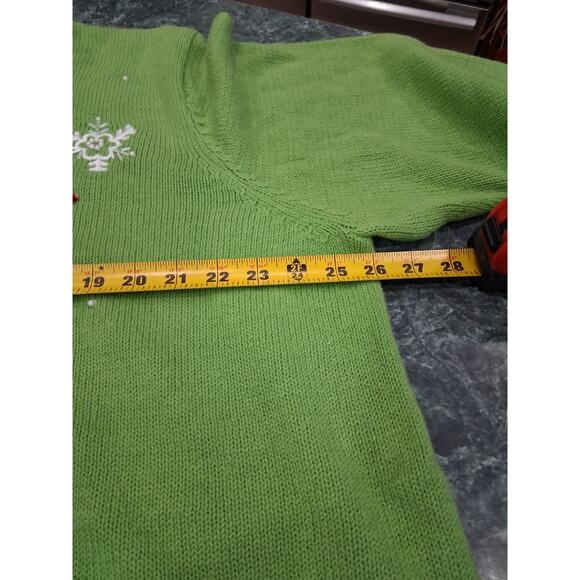 Quacker Factory Women’s 2x Christmas Sweater Green Santa Reindeer Embroidered - Picture 7 of 11